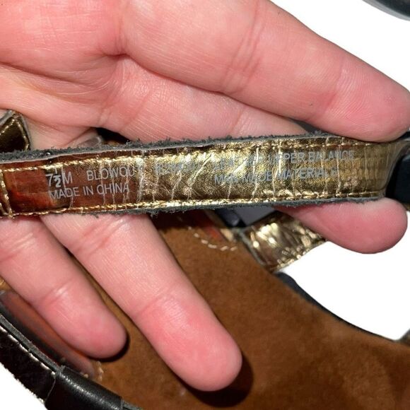 Naturalizer Black Leather Sandals - Size 7.5 - Picture 6 of 6